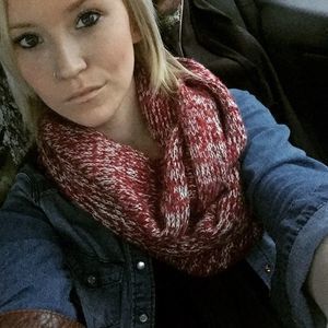 Meet your Posher, Ashleigh